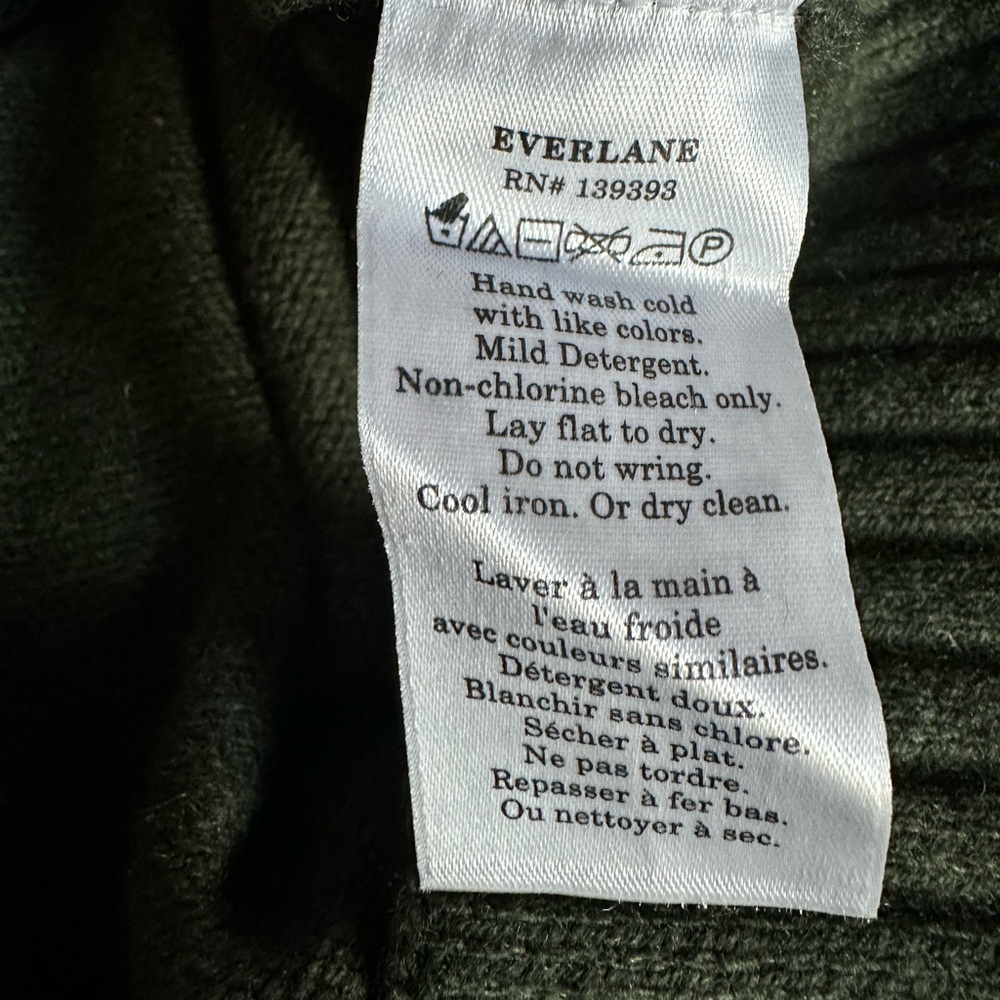 Everlane • Cashmere Polo Sweater - Picture 9 of 9